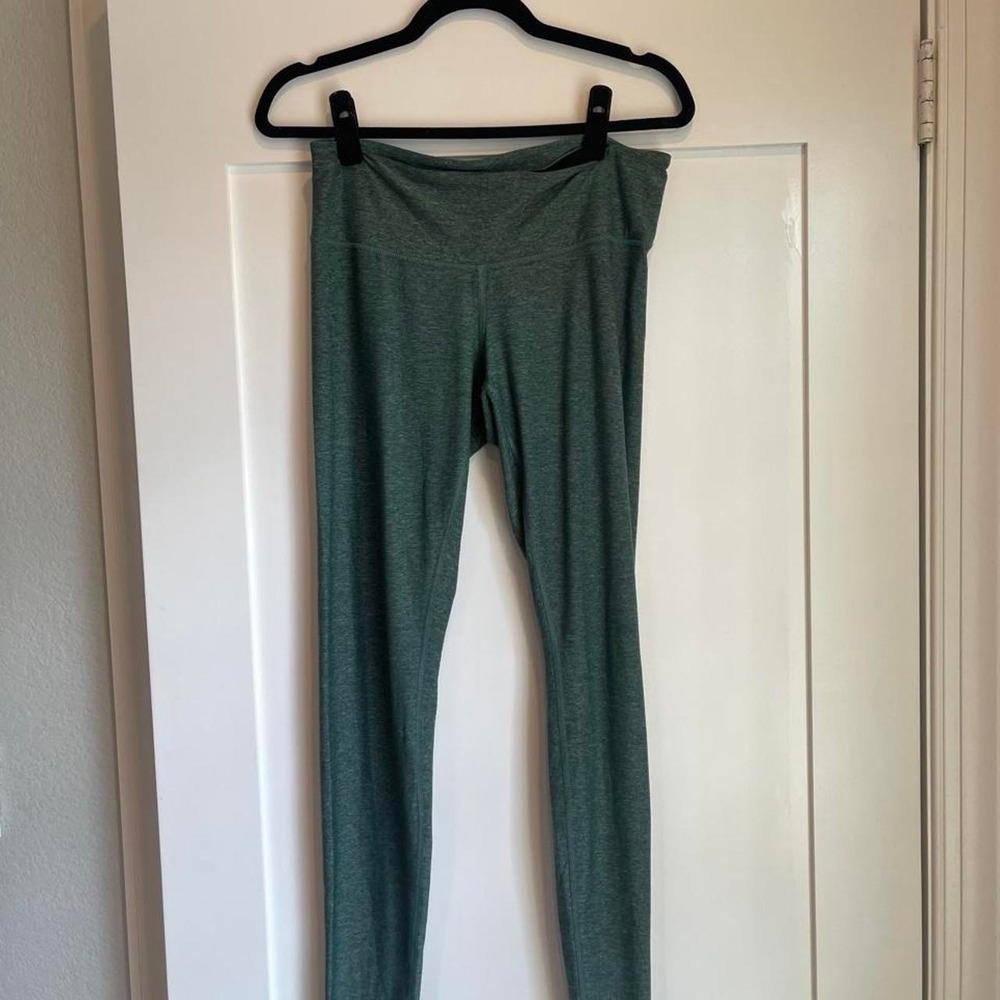 Lululemon Heathered Green Pocket Leggings Size 8